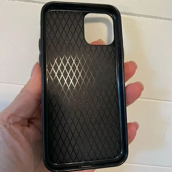 iPhone 11 Pro Card Holder Case - Picture 5 of 8